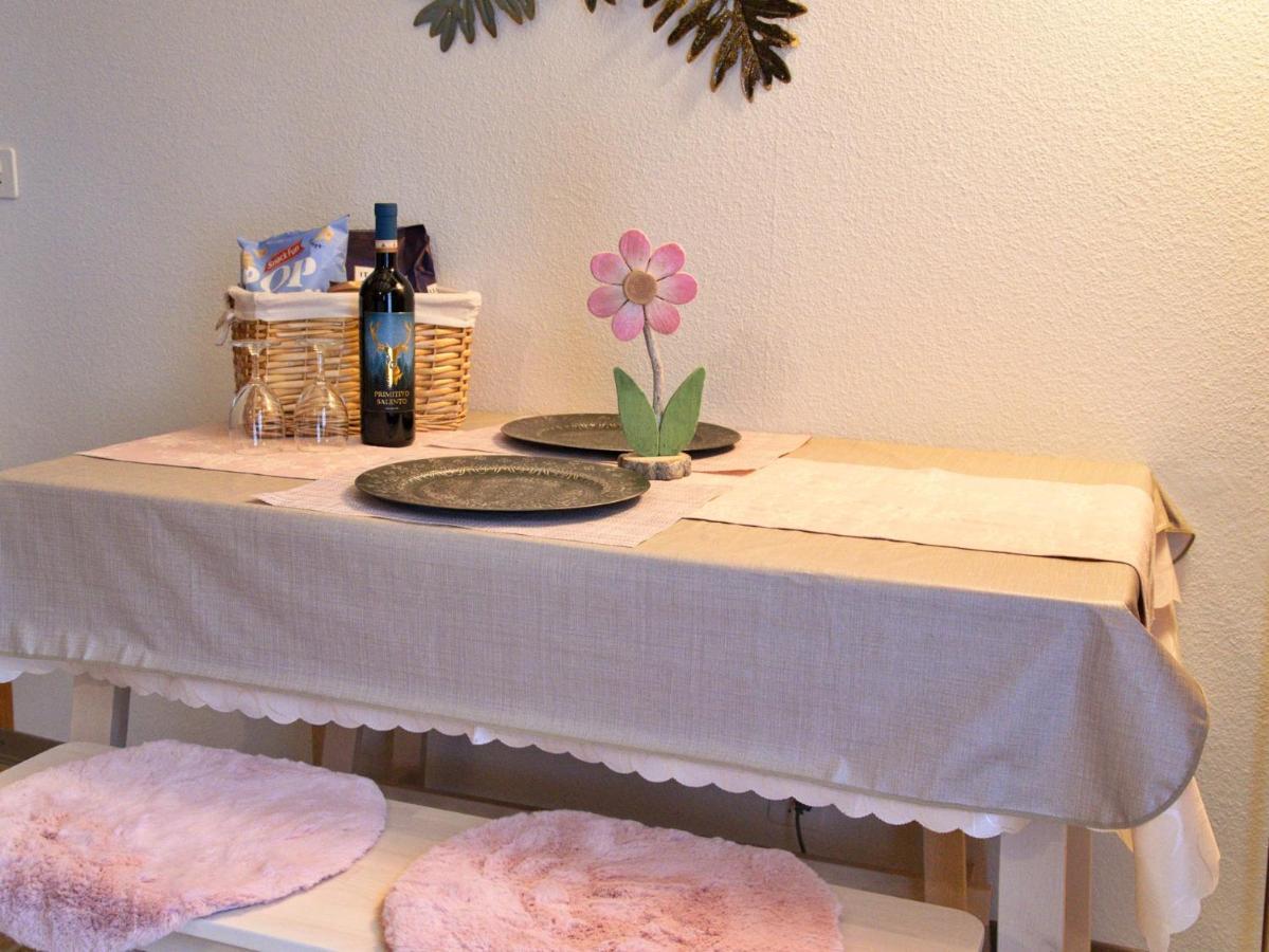 Willa Spellbound A Romantic Hideaway For Adults Aged 18-35 Lauterbrunnen Zewnętrze zdjęcie