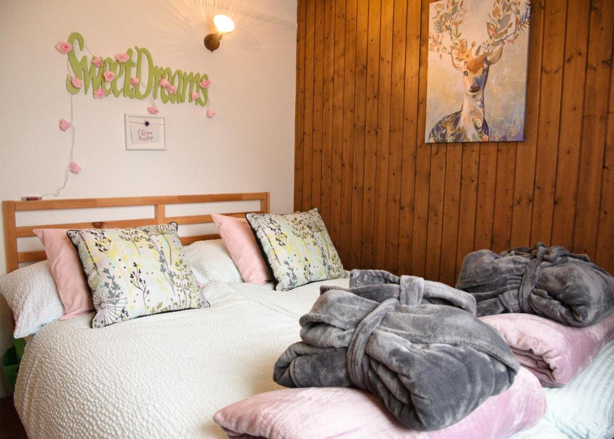 Willa Spellbound A Romantic Hideaway For Adults Aged 18-35 Lauterbrunnen Zewnętrze zdjęcie