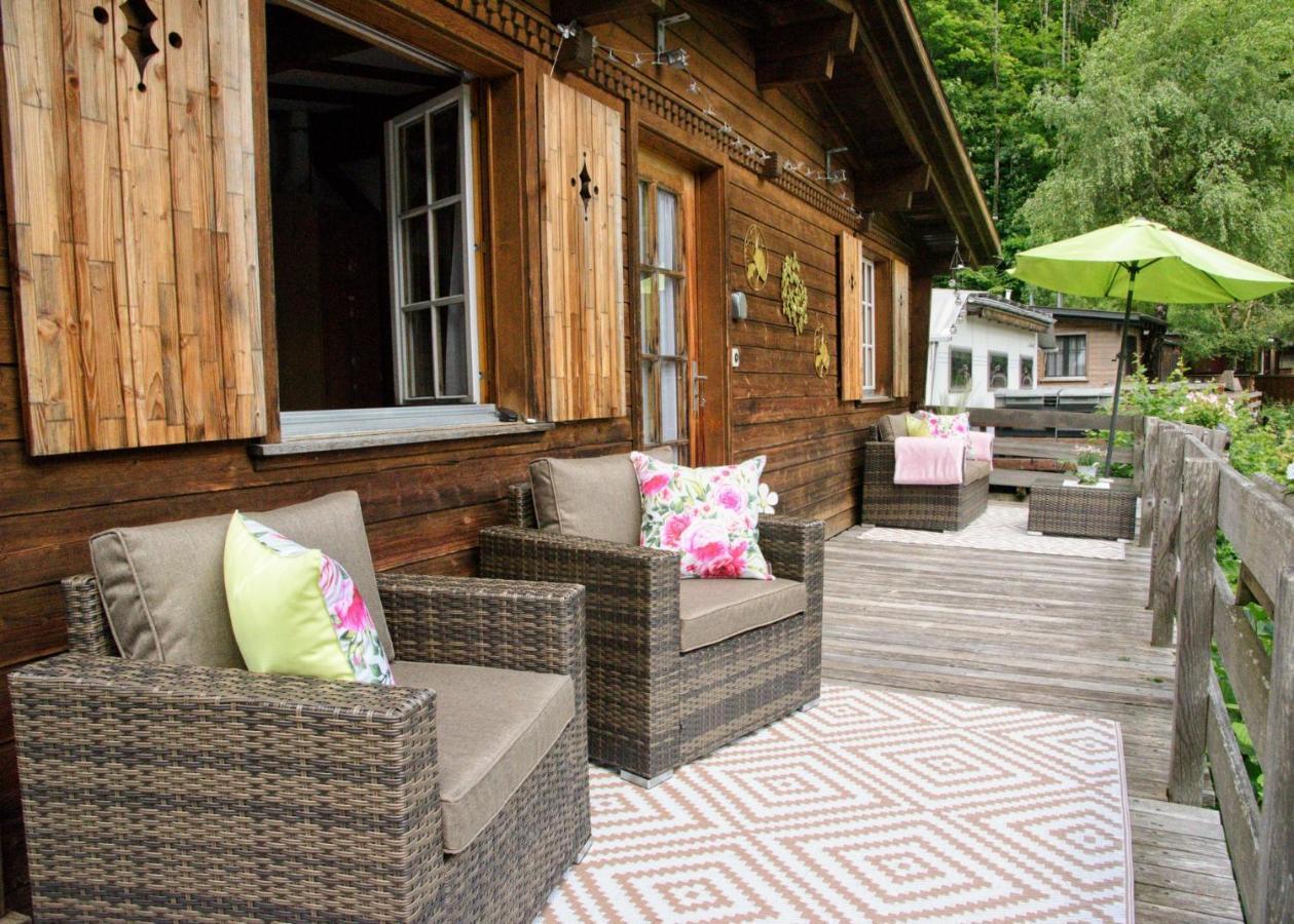 Willa Spellbound A Romantic Hideaway For Adults Aged 18-35 Lauterbrunnen Zewnętrze zdjęcie